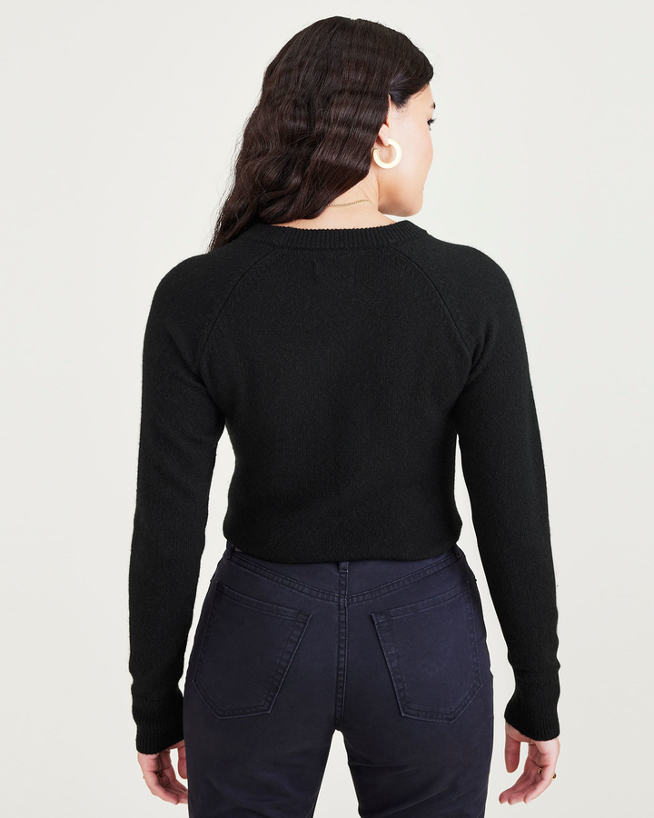 Women's Classic Fit Crewneck Sweater