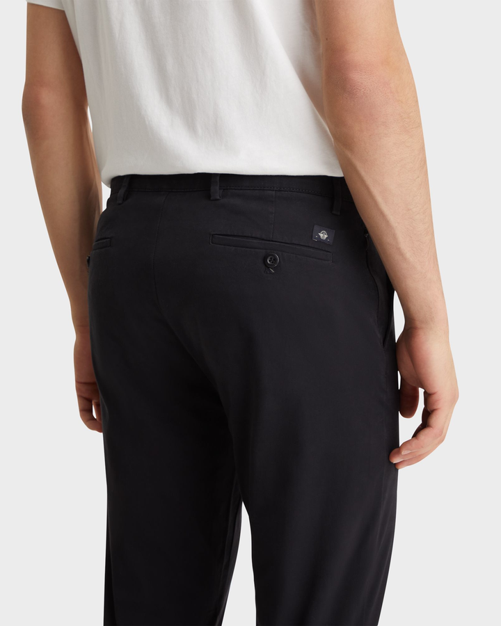 Men's Slim Fit Smart 360 Flex Alpha Chino Pants