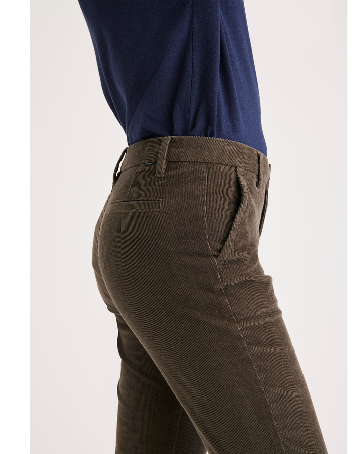 Women's Slim Fit Weekend Chino Pants