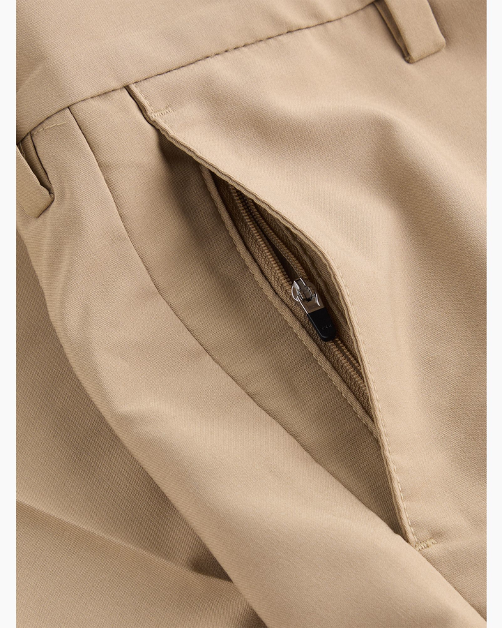 Signature Go Khakis, Slim Fit