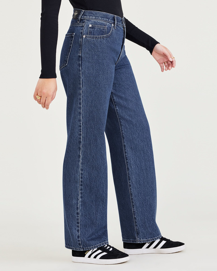 Women's Relaxed Fit Mid-Rise Jeans