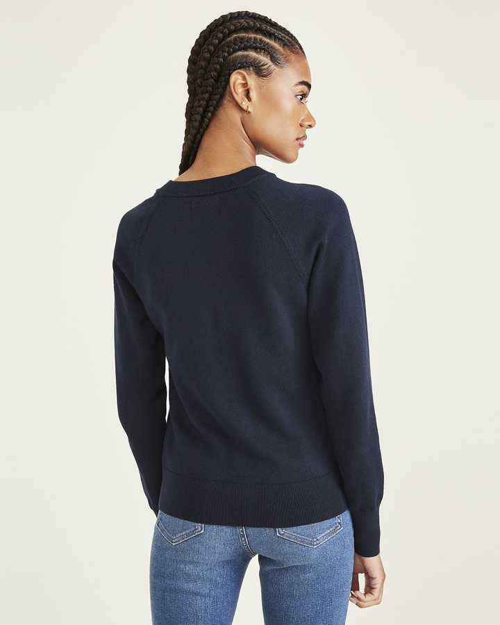 Women's Classic Fit Crewneck Sweater