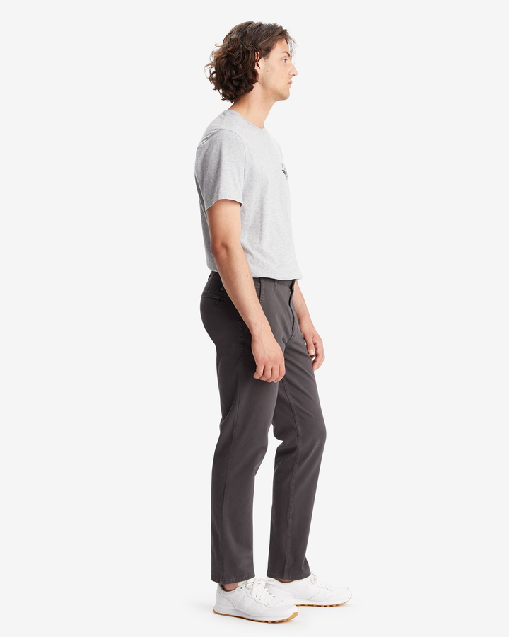 Men's Slim Fit Smart 360 Flex Alpha Khaki Pants