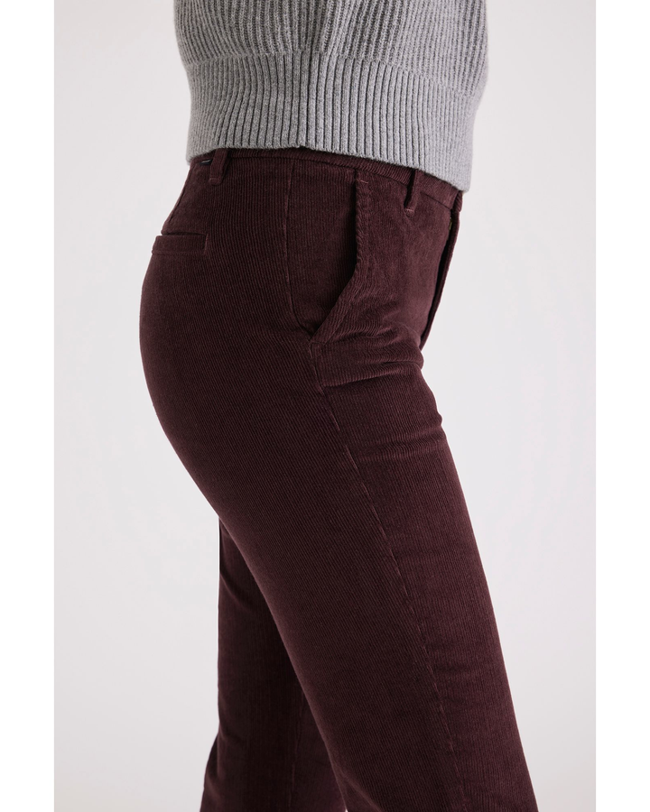 Women's Slim Fit Weekend Chino Pants